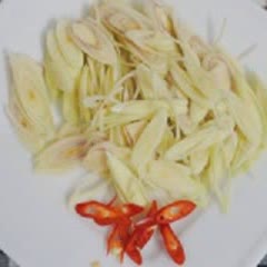 Cách Làm Bò Xào Sả Ớt Thơm Ngon