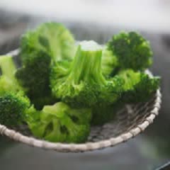 Cách làm Bông cải xào thịt bò