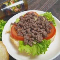 Cách Làm Burger Bò Bằm Nhanh Gọn Cho Bữa Sáng
