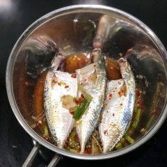 Cách làm cá bạc má kho cà chua