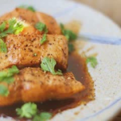 Cách Làm Cá Hồi Áp Chảo Sốt Mật Ong, Cực Bổ Dưỡng