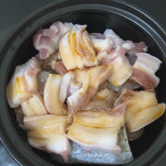 Cách làm cá lóc kho ba chỉ