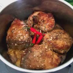 Cách làm Cá ngừ đại dương kho thơm