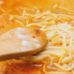 Cách làm Cà Ri Đỏ Kiểu Thái thơm ngon, đổi vị cho bữa cơm