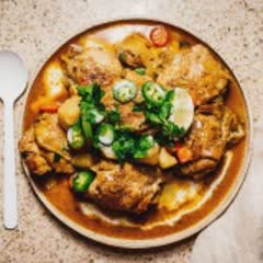 Cách làm Cà Ri Thịt Gà Khoai Tây nước cốt dừa thơm béo