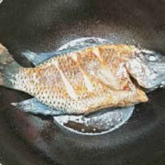 Cách làm cá sốt nước tương