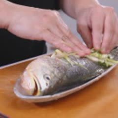 Cách làm Cá đù chiên giòn sốt chua ngọt