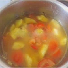 canh-ca-hoi-nau-chua-kjgxb4EJPmS8Yy7KbgAE