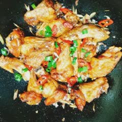 Cách làm cánh gà chiên sả ớt