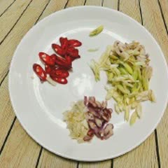 Cách làm cánh gà chiên sả ớt