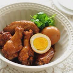 Cách làm cánh gà kho trứng