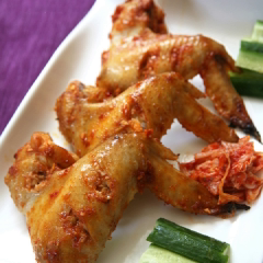Cách Làm Cánh Gà Ướp Kimchi Nướng Đậm Đà Hấp Dẫn