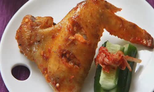Cách Làm Cánh Gà Ướp Kimchi Nướng Đậm Đà Hấp Dẫn