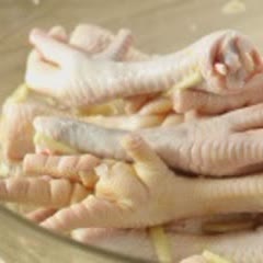 Cách Làm Chân Gà Ngâm Sả Tắc, Lai Rai Cuối Tuần