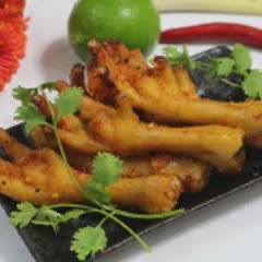 Cách làm chân gà nướng chanh sả cay thơm