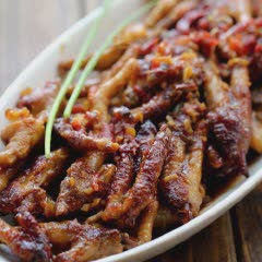 Cách làm chân gà sốt cay giòn