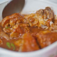 Cách làm chân giò heo sốt cà chua