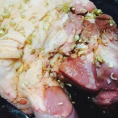 Cách làm chân giò nướng giấy bạc