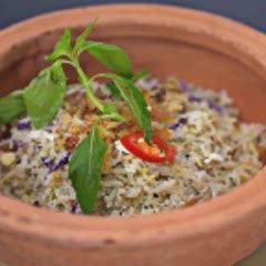 Cách làm cơm chiên cá mặn hấp dẫn