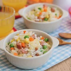 Cách Làm Cơm Chiên Dương Châu Phô Mai Đơn Giản