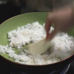 Cách làm cơm chiên kim chi độc đáo