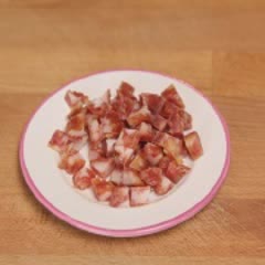 Cách Làm Cơm Chiên Lạp Xưởng Nấm Linh Chi Nâu