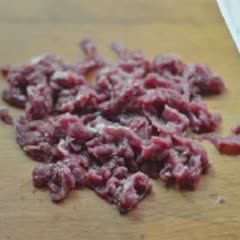 Cách làm cơm chiên thịt bò và rau củ cay thơm