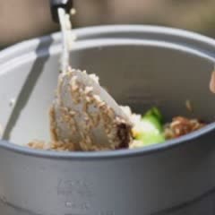 Cách Làm Cơm Gà Chiên Cải Xanh Thơm Ngon Đơn Giản