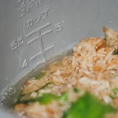 Cách Làm Cơm Gà Chiên Cải Xanh Thơm Ngon Đơn Giản