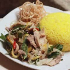 Cách Làm Cơm Gà Miền Trung Thơm Ngon Chuẩn Vị