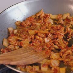 Cách Làm Cơm Rang Kim Chi Thịt Nguội Cho Bữa Sáng