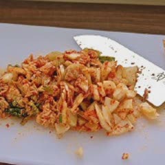 Cách Làm Cơm Rang Kim Chi Thịt Nguội Cho Bữa Sáng