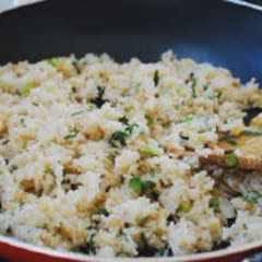 Cách làm Cơm rang trứng đơn giản