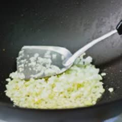 Cách làm cơm trái dừa