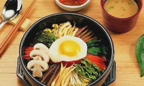 Cách Làm Cơm Trộn Bimbimbap Đơn Giản Ngon Chuẩn Vị