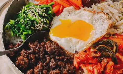 Cách làm Cơm trộn Hàn Quốc - Bimbimbap