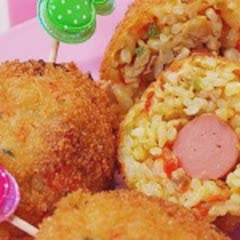 Cách Làm Cơm Viên Xúc Xích Đơn Giản Ngon Miệng