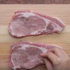 Cách làm cốt lết nấu rau củ