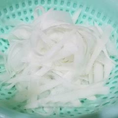Cách làm Củ CảI Trắng Xào Trứng mềm béo, cực đưa cơm