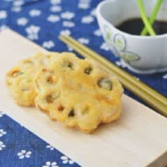 Cách làm củ sen kẹp tôm thịt chiên giòn
