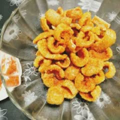 Cách làm da heo chiên giòn xóc muối ớt cay