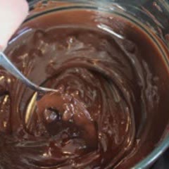 Cách làm Dâu tây tẩm chocolate