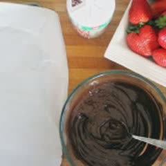 Cách làm Dâu tây tẩm chocolate