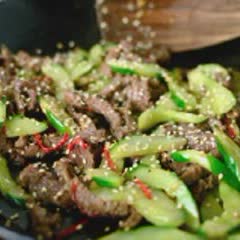 Cách Làm Dưa Leo Xào Thịt Bò Đơn Giản Ngon Miệng