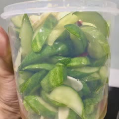 Cách Làm Dưa Mắm Giòn Ngon Cho Bữa Cơm Gia Đình