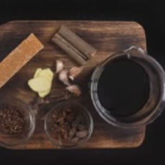 Cách làm Gà luộc nước tương thảo mộc