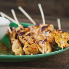 Cách Làm Gà Nướng Xiên BBQ Đơn Giản Cho Bữa Tiệc