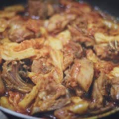 Cách làm Gà Xào Phô Mai Hàn Quốc cay thơm ngon tuyệt