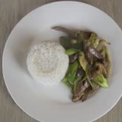 Cách Làm Gan Heo Xào Hành Boa Rô Đơn Giản Cực Ngon
