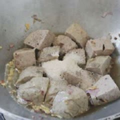 Cách làm giò bò kho tiêu